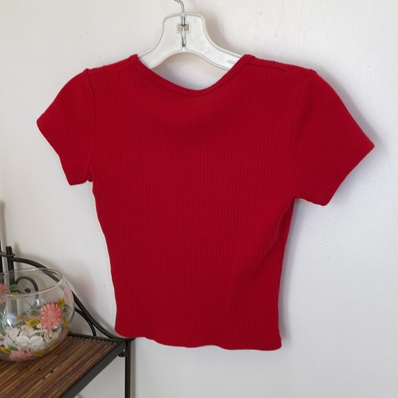 BRANDY MELVILLE Cute Red Crop Top🌹 - Picture 4 of 4